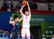 开云体育官网-CBA球员周琦成功签约NBA球队，创造中国篮球历史