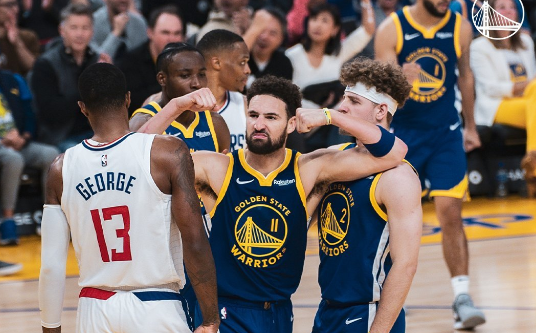 NBA球队在比赛中出现团队配合问题，导致失利