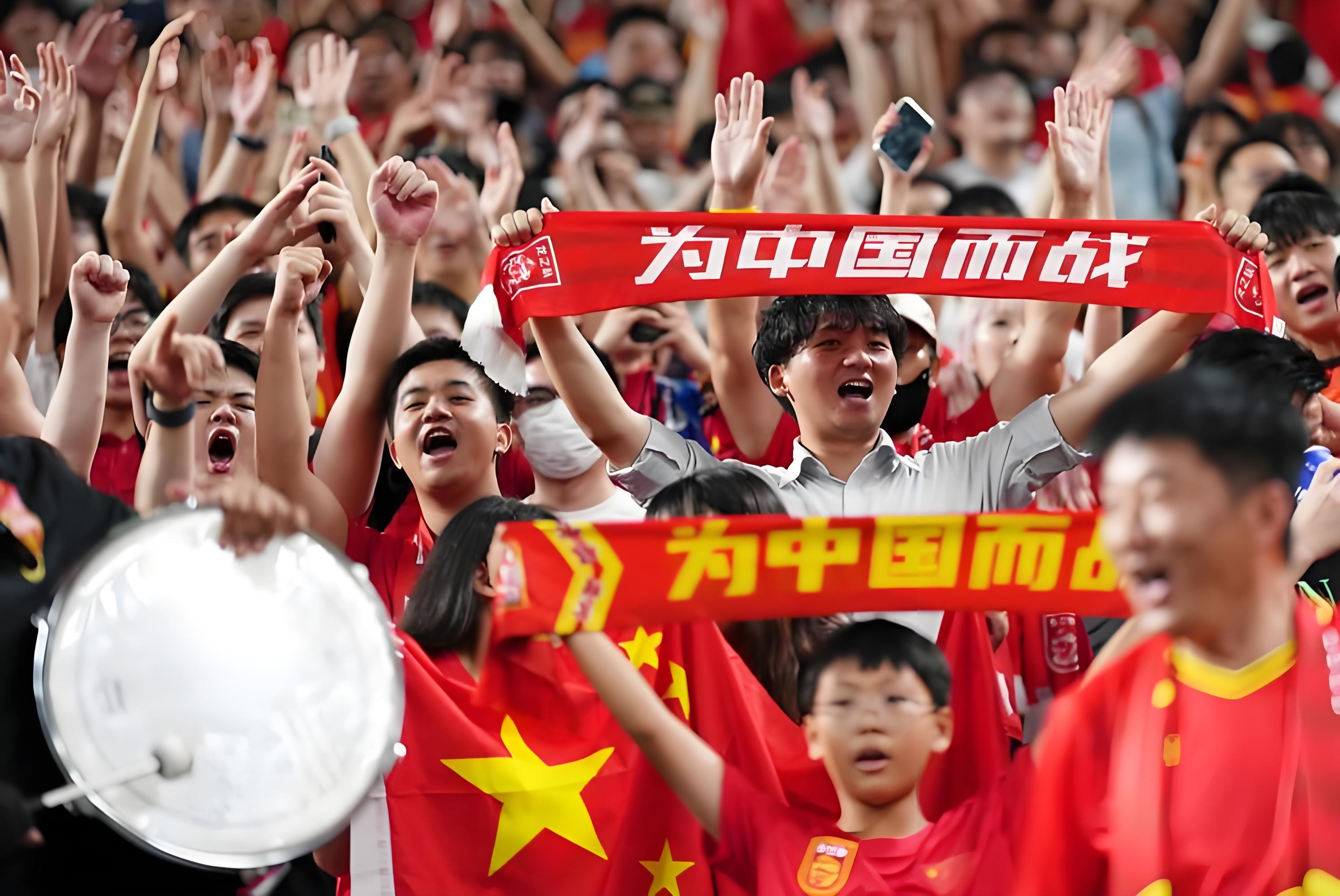 国内球队在国际比赛中表现出色夺得胜利
